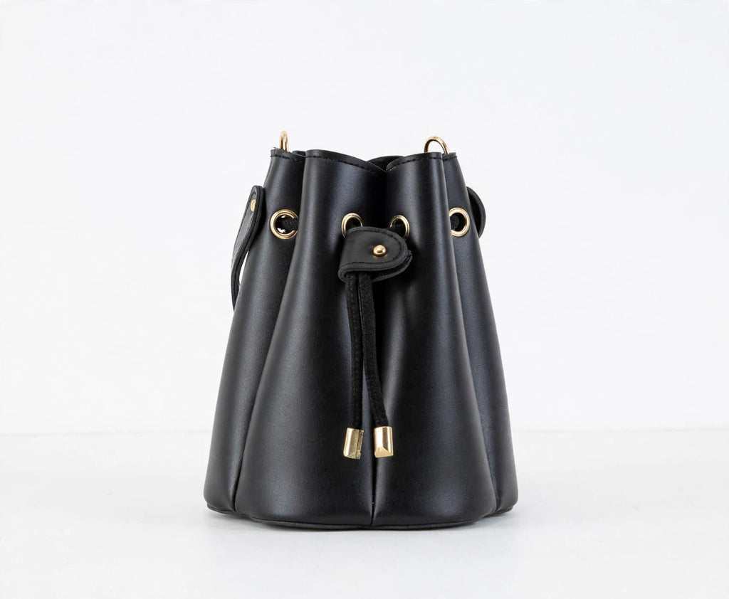 BUCKET BAG
